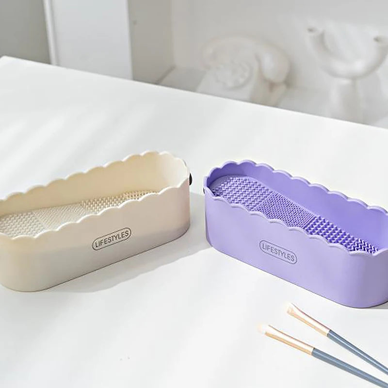 Rubber Mackup Brush Cleaning Tool Cosmetics Storage Box