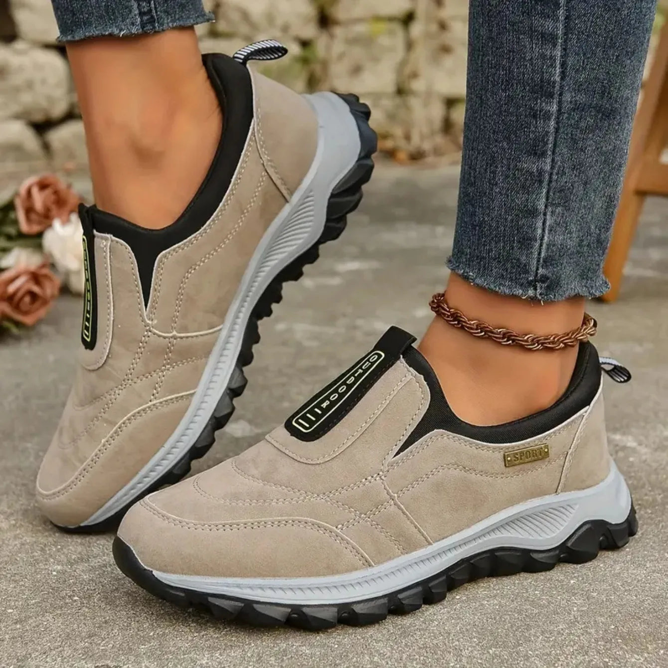 New Casual Shoes Women Fashion Sneakers